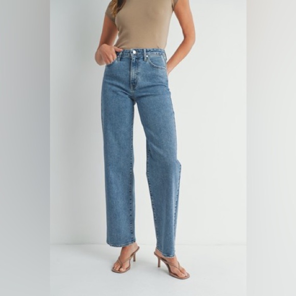 “Classic High-Waisted Straight-Leg Jeans by Just Black Denim”Longer length / new